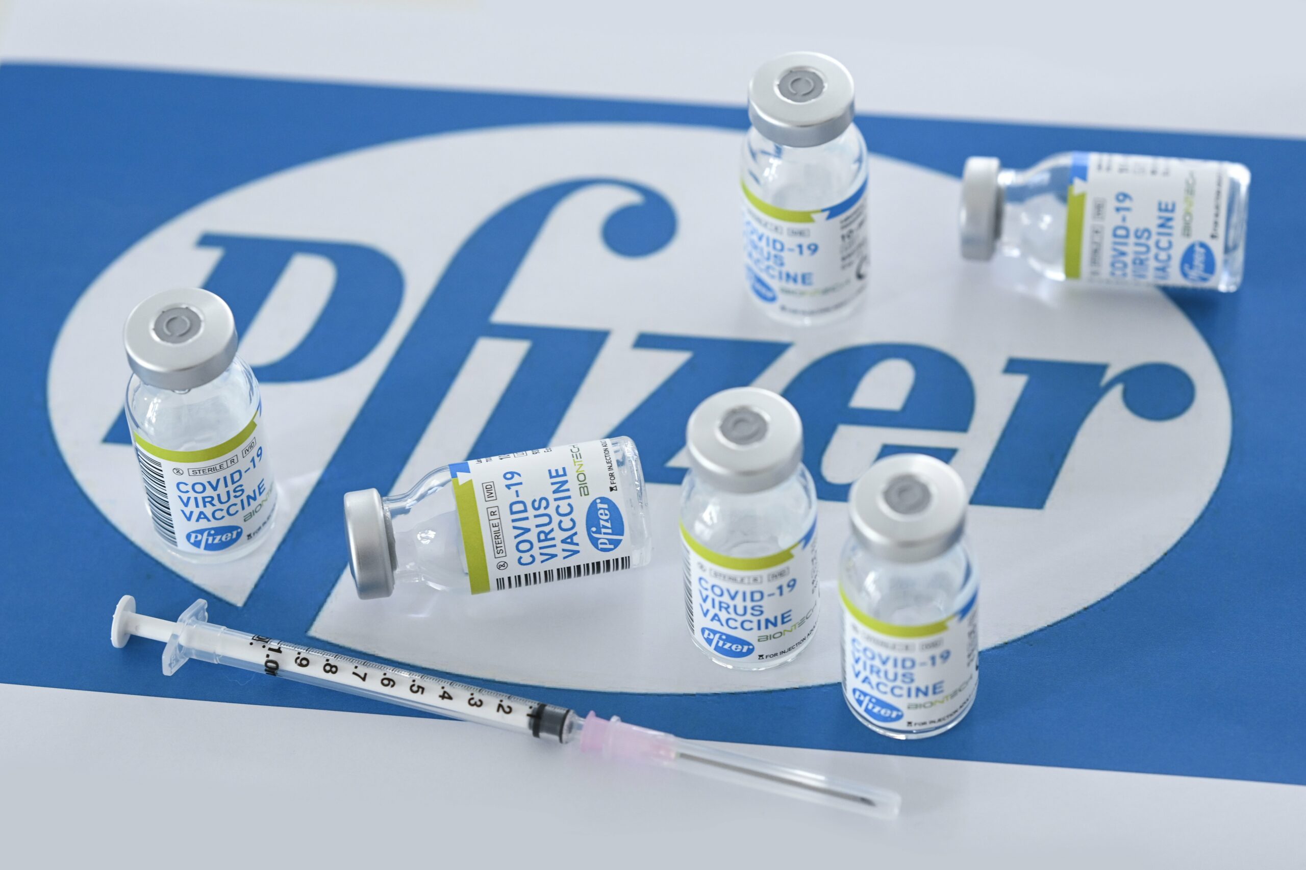 BioNTech新冠疫苗有效率达95%，复星称积极推动在中国上市